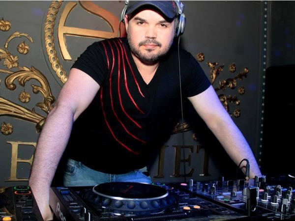 George Alberto está participando do realiy show, exibido no canal Multishow, Batalha de DJs. Foto: Divulgação